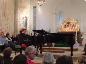 IMG-20160919-WA0010